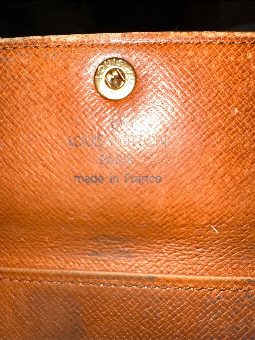 Louis Vuitton Monogram Canvas Key Pouch - Brown with Gold Accent good cond - Picture 4 of 7